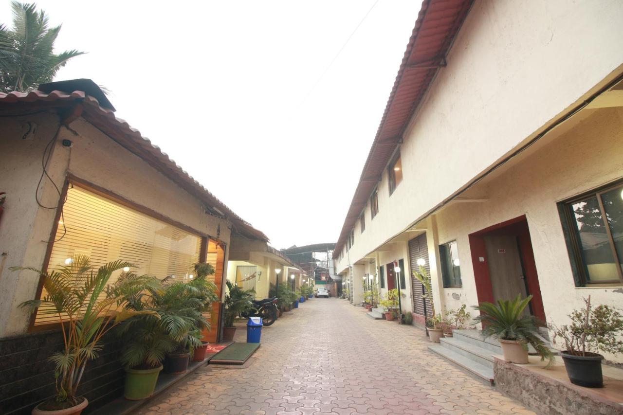 Hotel Nest Inn Residency Bhiwandi Exterior foto